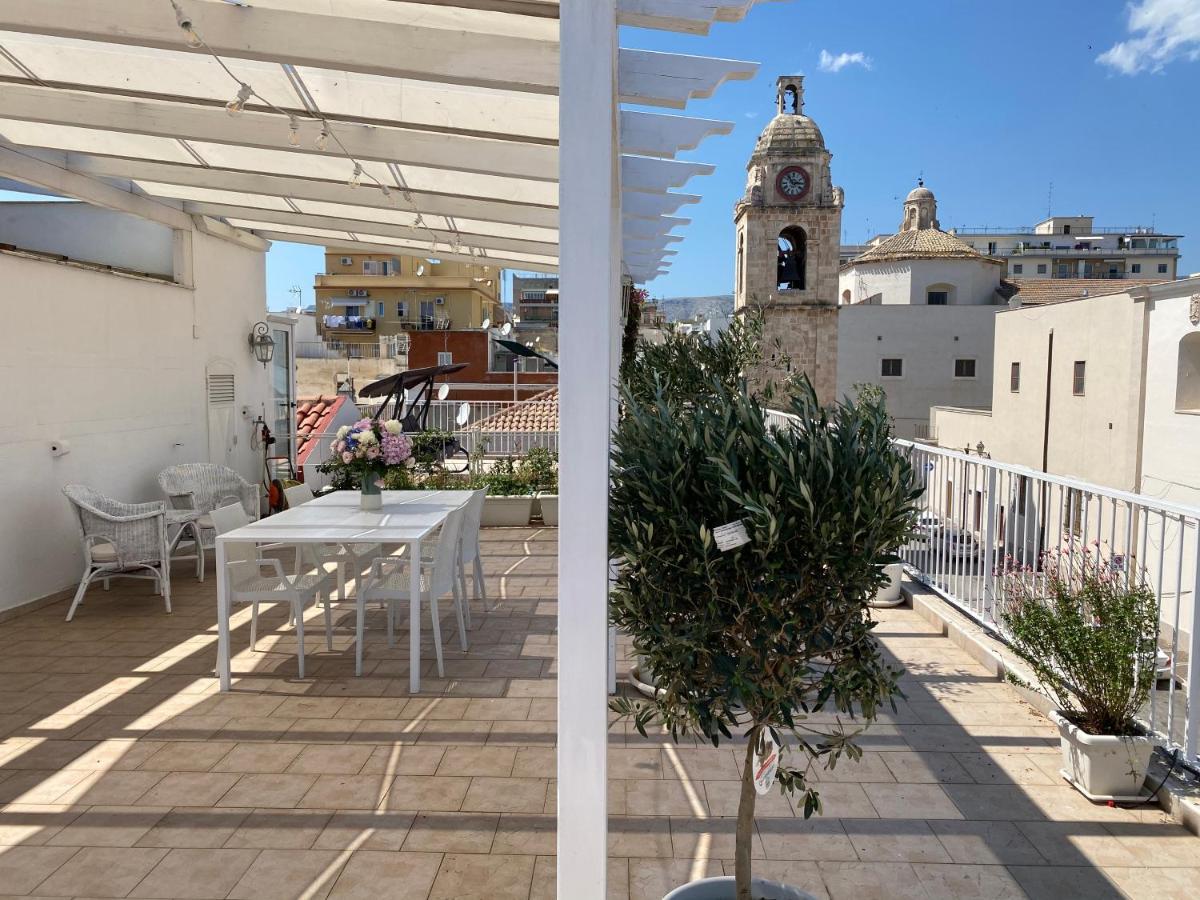 Aduepassi Apartments Manfredonia Eksteriør bilde