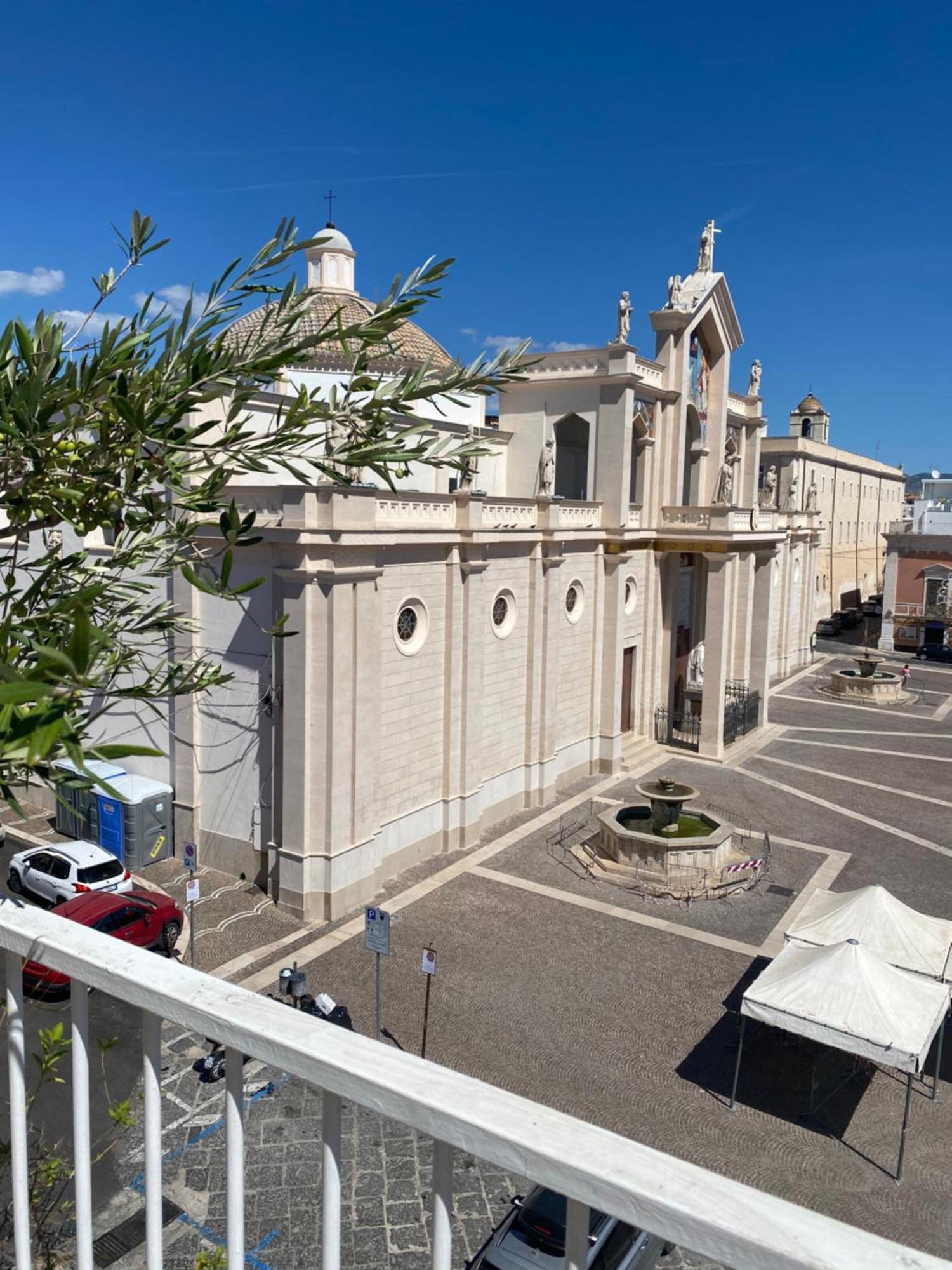 Aduepassi Apartments Manfredonia Eksteriør bilde